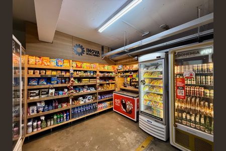 Apartamento para alugar com 38m², 1 quarto e 1 vaga Apartamento para alugar com 38m², 1 quarto e 1 vagaMercadinho