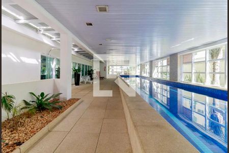 Apartamento para alugar com 38m², 1 quarto e 1 vaga Apartamento para alugar com 38m², 1 quarto e 1 vagaPiscina