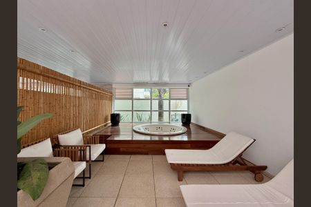 Apartamento para alugar com 38m², 1 quarto e 1 vaga Apartamento para alugar com 38m², 1 quarto e 1 vagaSpa