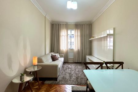 Sala de apartamento para alugar com 1 quarto, 50m² em Copacabana, Rio de Janeiro