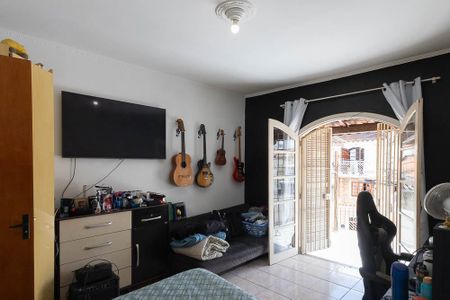 Casa à venda com 193m², 3 quartos e 2 vagasQuarto 1