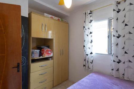 Casa à venda com 193m², 3 quartos e 2 vagasQuarto 2