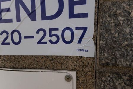 Casa à venda com 193m², 3 quartos e 2 vagasPlaca