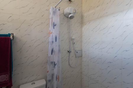 Casa à venda com 193m², 3 quartos e 2 vagasBanheiro da Suíte