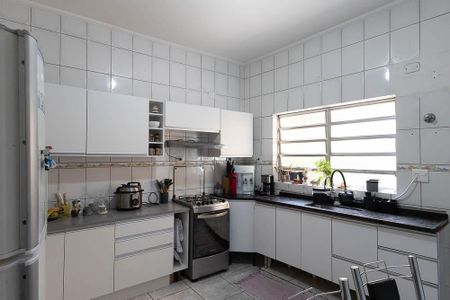 Casa à venda com 193m², 3 quartos e 2 vagasCozinha - Armários