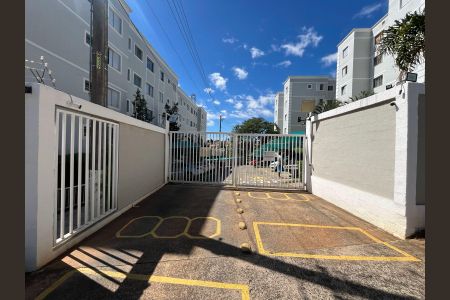 Apartamento para alugar com 46m², 2 quartos e 1 vaga Apartamento para alugar com 46m², 2 quartos e 1 vagaFachada e portaria