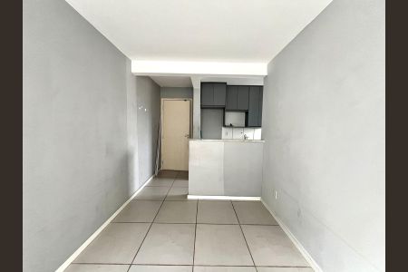Sala de apartamento à venda com 2 quartos, 46m² em Vila Carminha, Campinas