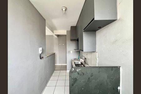 Apartamento para alugar com 46m², 2 quartos e 1 vaga Apartamento para alugar com 46m², 2 quartos e 1 vagaCozinha e Área de Serviço