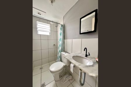 Apartamento para alugar com 46m², 2 quartos e 1 vaga Apartamento para alugar com 46m², 2 quartos e 1 vagaBanheiro