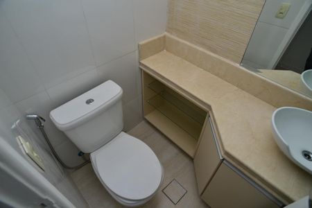 Apartamento para alugar com 91m², 2 quartos e 1 vaga Apartamento para alugar com 91m², 2 quartos e 1 vagaBanheiro Social