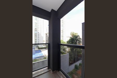 Varanda de kitnet/studio à venda com 1 quarto, 27m² em Pinheiros, São Paulo