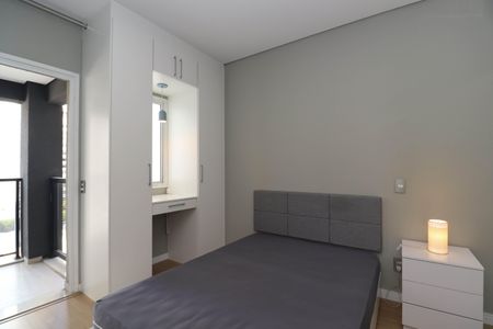 Sala/Quarto de kitnet/studio à venda com 1 quarto, 27m² em Pinheiros, São Paulo