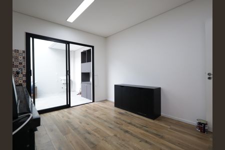 Cozinha de casa para alugar com 3 quartos, 225m² em Jardim Monte Kemel, São Paulo