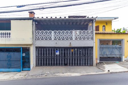Fachada de casa para alugar com 4 quartos, 250m² em Vila Ivone, São Paulo