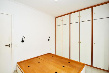 Apartamento para alugar com 105m², 3 quartos e 2 vagas Apartamento para alugar com 105m², 3 quartos e 2 vagasSuíte
