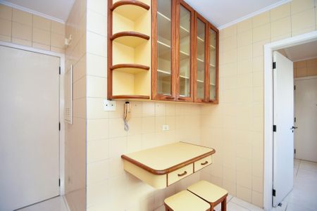Apartamento para alugar com 105m², 3 quartos e 2 vagas Apartamento para alugar com 105m², 3 quartos e 2 vagasCozinha