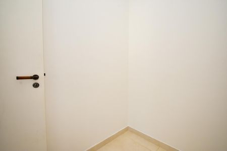 Apartamento para alugar com 105m², 3 quartos e 2 vagas Apartamento para alugar com 105m², 3 quartos e 2 vagasQuarto de serviço