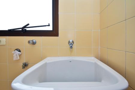 Apartamento para alugar com 105m², 3 quartos e 2 vagas Apartamento para alugar com 105m², 3 quartos e 2 vagasLavanderia