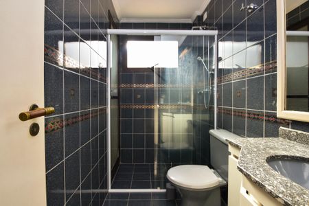 Apartamento para alugar com 105m², 3 quartos e 2 vagas Apartamento para alugar com 105m², 3 quartos e 2 vagasBanheiro social