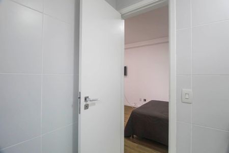 Studio à venda com 34m², 1 quarto e 1 vaga Studio à venda com 34m², 1 quarto e 1 vagaBanheiro