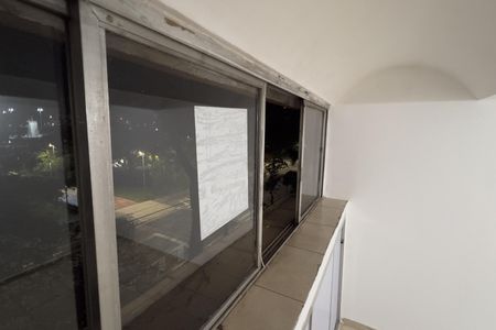 Apartamento para alugar com 63m², 3 quartos e 1 vagaPlaquinha