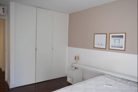 Apartamento para alugar com 186m², 4 quartos e 2 vagasSuíte 1