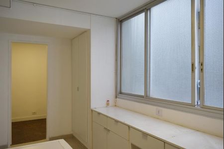 Apartamento para alugar com 186m², 4 quartos e 2 vagasÁrea de Serviço