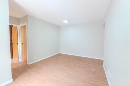Apartamento para alugar com 57m², 2 quartos e 1 vagaSala