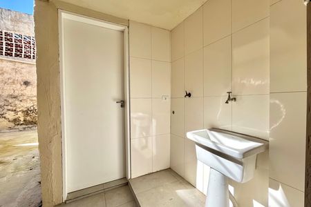 Casa para alugar com 102m², 2 quartos e 1 vagaÁrea de Serviço Casa 2