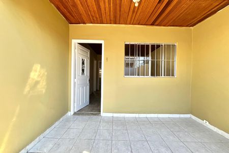 Casa para alugar com 102m², 2 quartos e 1 vagaEntrada Casa 1
