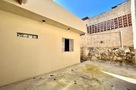Casa para alugar com 102m², 2 quartos e 1 vagaQuintal Casa 2