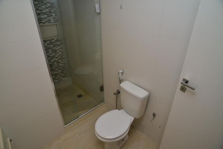Apartamento para alugar com 250m², 4 quartos e 4 vagasBanheiro Suíte Principal