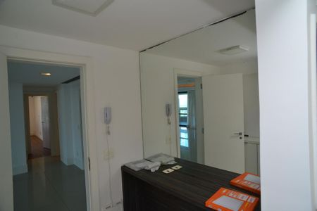 Apartamento para alugar com 250m², 4 quartos e 4 vagasHall Social