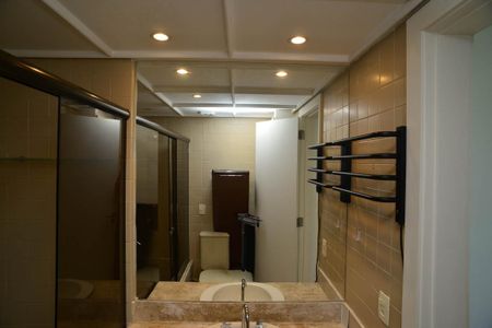 Apartamento para alugar com 250m², 4 quartos e 4 vagasBanheiro Suíte 2
