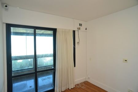 Apartamento para alugar com 250m², 4 quartos e 4 vagasSuíte 1
