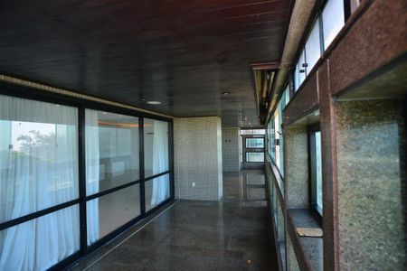 Apartamento para alugar com 250m², 4 quartos e 4 vagasVaranda