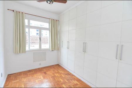 Apartamento à venda com 120m², 3 quartos e 1 vaga Apartamento à venda com 120m², 3 quartos e 1 vagaQuarto 2