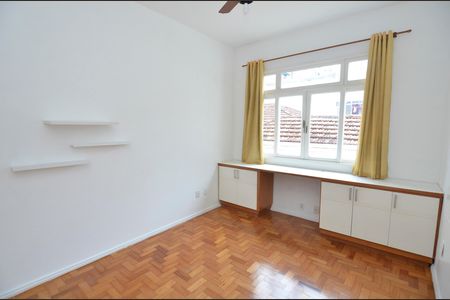 Apartamento à venda com 120m², 3 quartos e 1 vaga Apartamento à venda com 120m², 3 quartos e 1 vagaQuarto 1