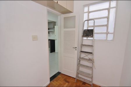 Apartamento à venda com 120m², 3 quartos e 1 vaga Apartamento à venda com 120m², 3 quartos e 1 vagaQuarto de Serviço