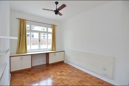 Apartamento à venda com 120m², 3 quartos e 1 vaga Apartamento à venda com 120m², 3 quartos e 1 vagaQuarto 1