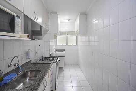 Apartamento à venda com 65m², 2 quartos e 1 vagaCozinha e Área de Serviço