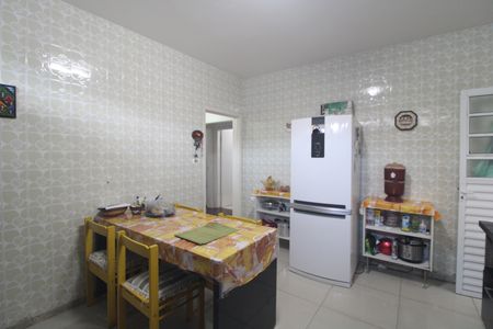 Casa para alugar com 140m², 2 quartos e 3 vagasCozinha