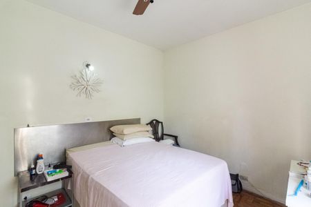 Quarto 1 de casa para alugar com 2 quartos, 140m² em Jardim Jua, São Paulo