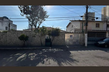 Casa à venda com 140m², 2 quartos e 3 vagasFachada