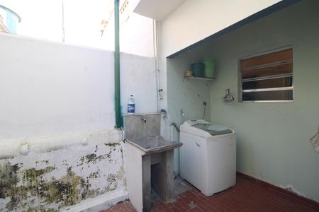 Casa para alugar com 140m², 2 quartos e 3 vagasLavanderia