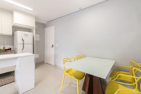 Sala  de apartamento para alugar com 1 quarto, 45m² em Vila Gomes Cardim, São Paulo