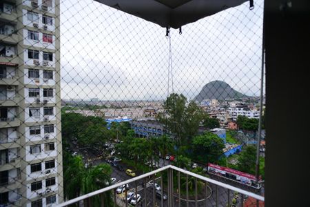 Apartamento à venda com 58m², 2 quartos e 1 vagaVaranda