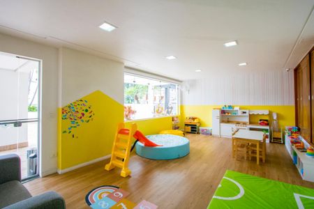 Apartamento para alugar com 140m², 4 quartos e 2 vagasÁrea comum - Brinquedoteca