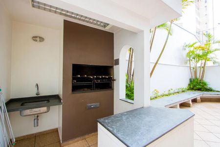 Apartamento para alugar com 140m², 4 quartos e 2 vagasÁrea comum - Churrasqueira