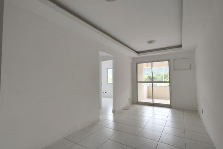 Apartamento para alugar com 60m², 2 quartos e 1 vaga Apartamento para alugar com 60m², 2 quartos e 1 vagaSala